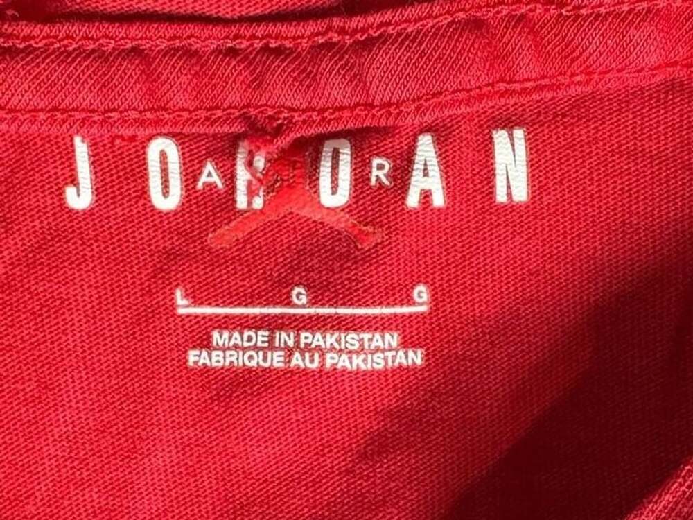 Jordan Breakfast Club Hoodie Size L Red - Picture 4 of 8